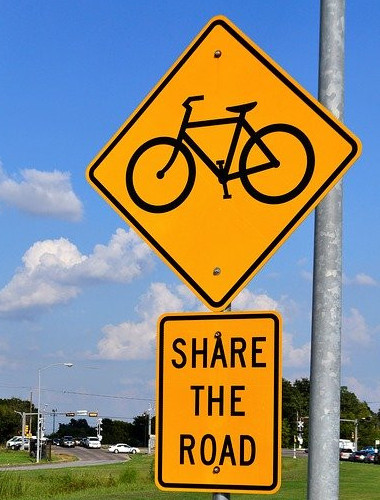 bike share the road sign