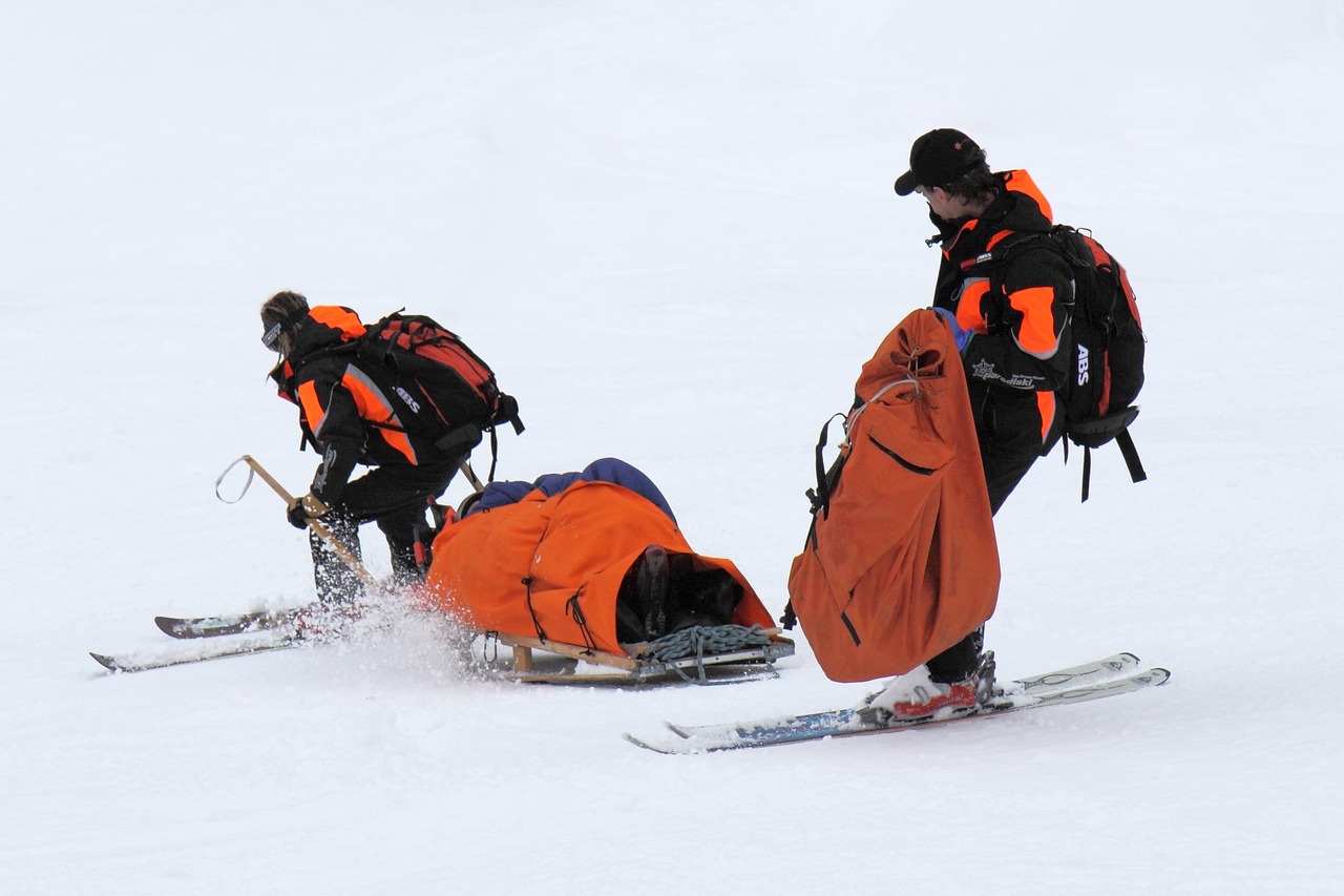 ski-patrol-rescue